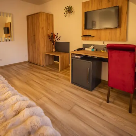 Hotel Resort Nova Vcelnice 3*